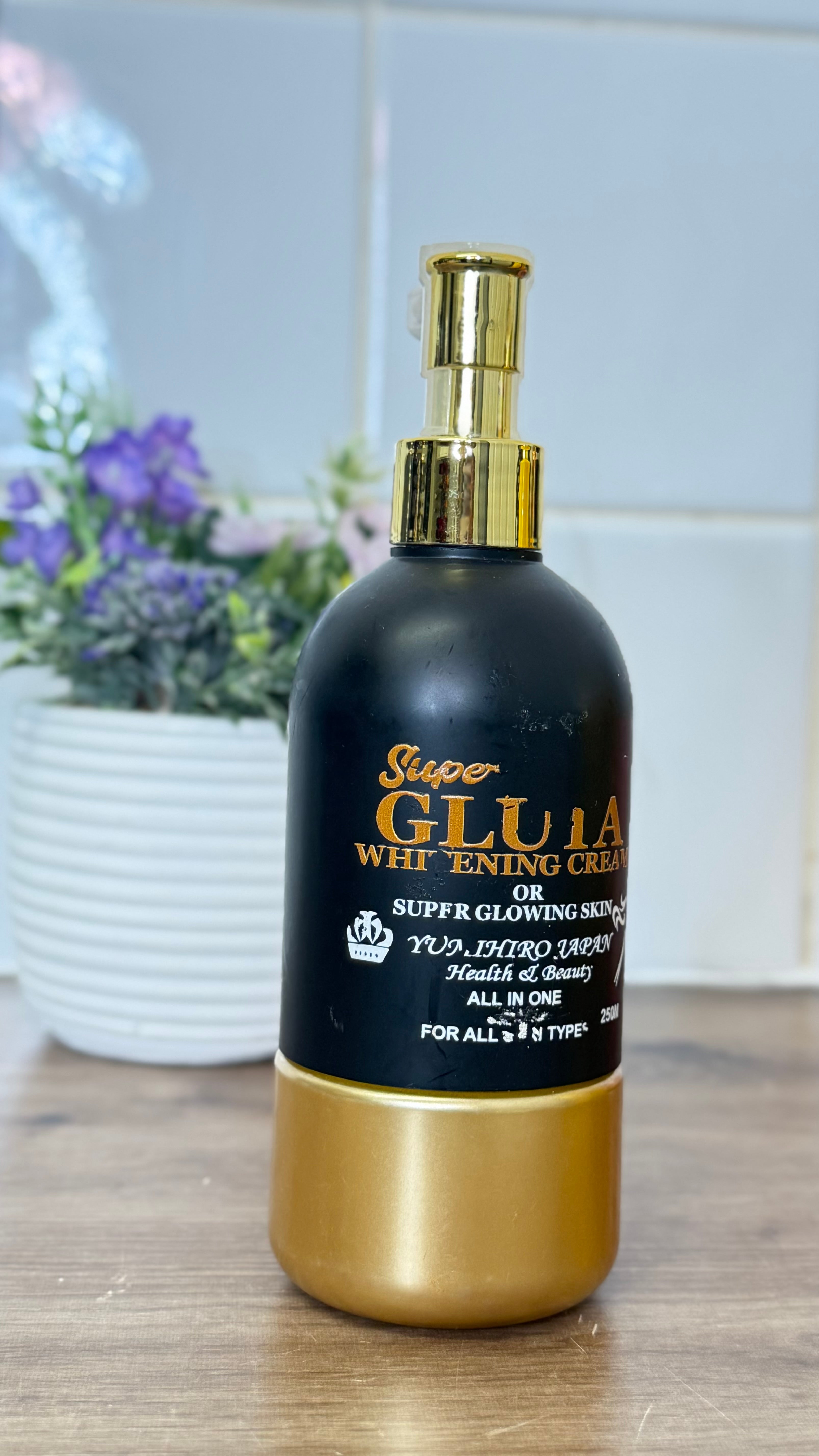 Super GLUTA Whitening Cream